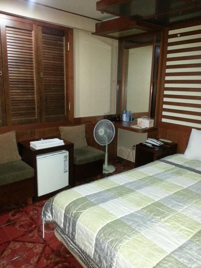 Alibaba Motel Busan Chambre photo